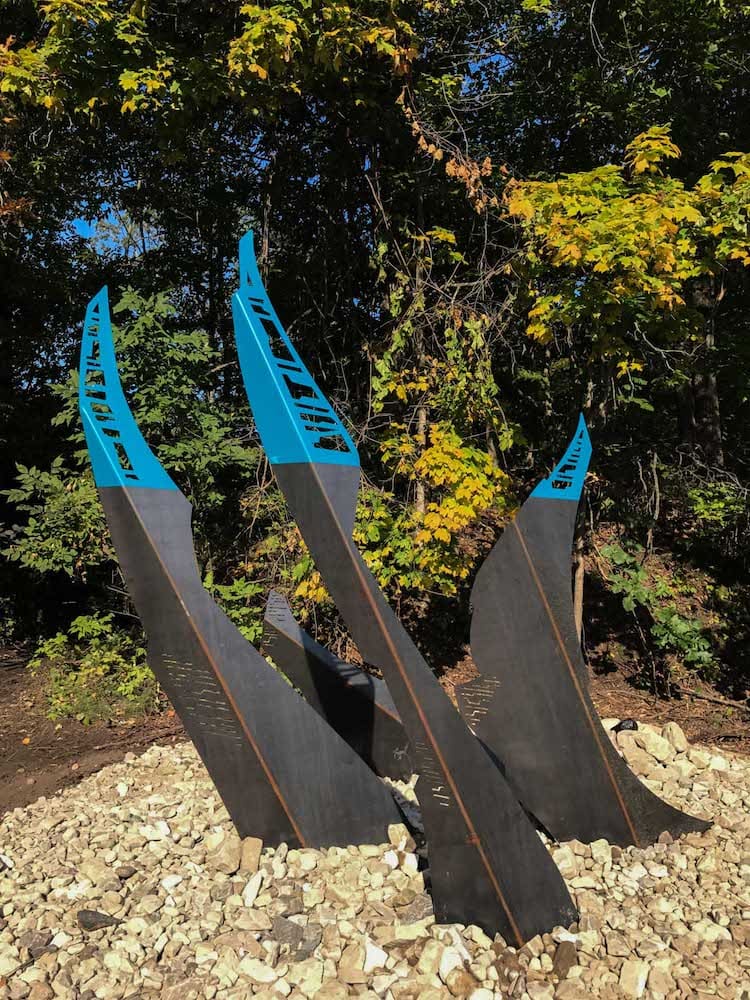 Artist: KWEST. “Intersection” 2017: Kagawong, Manitoulin Island.
Corten Steel, Epoxy, Concrete base
3’-9’h x 2’-4’w
Commissioning Body:
4elements LIving Arts + Town of Billings, Billings Trail - Canada 150